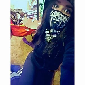 Meet your Posher, Maddie